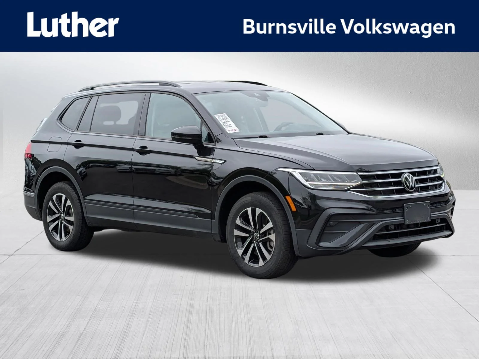 2023 Volkswagen Tiguan 2.0T S 4Motion's photo
