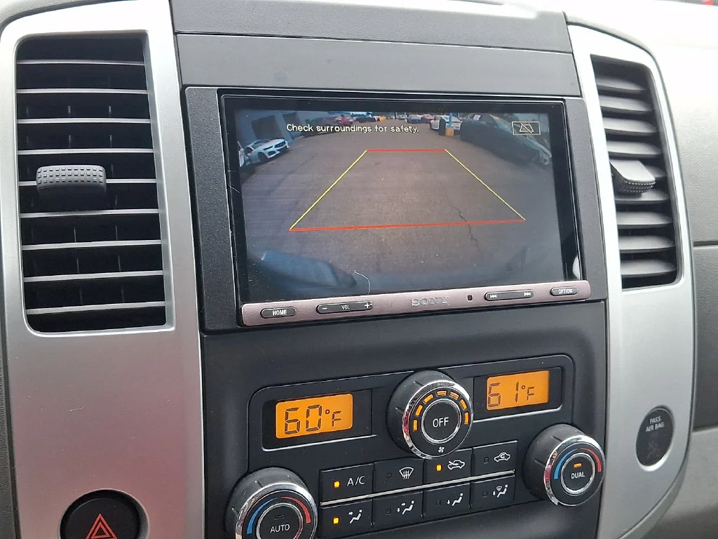 Certified Used 2020 Gun Metallic Nissan SV image 18