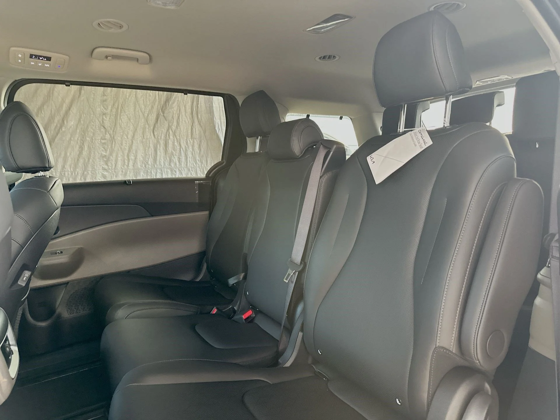 New 2026 Aurora Black Pearl Kia EX image 24