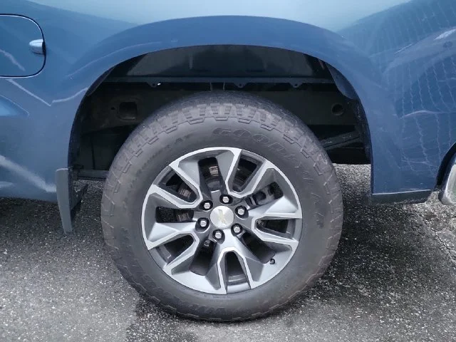 2024 Chevrolet Silverado 1500 LT - Photo 7