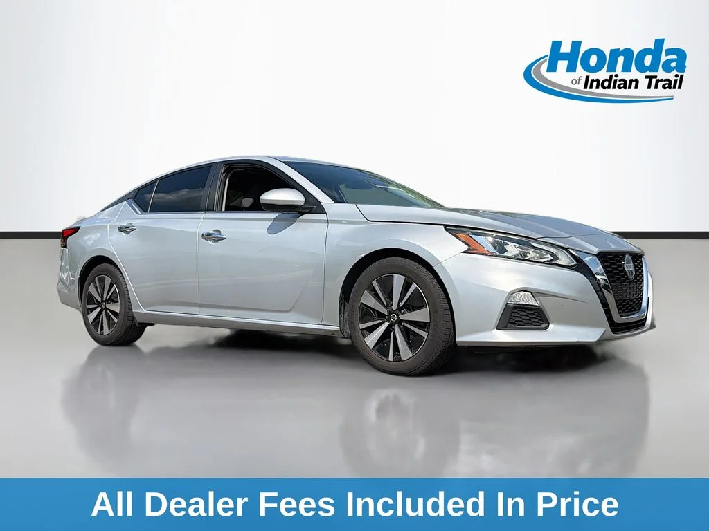 2022 Nissan Altima 2.5 SV's photo