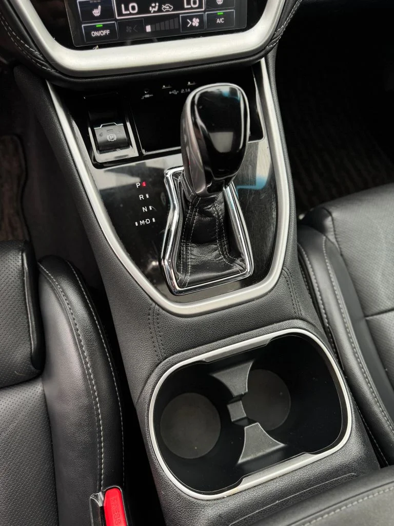 Used 2020 Black Subaru Limited image 19
