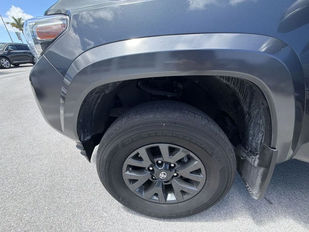 Used 2023 Gray Toyota SR5 image 40