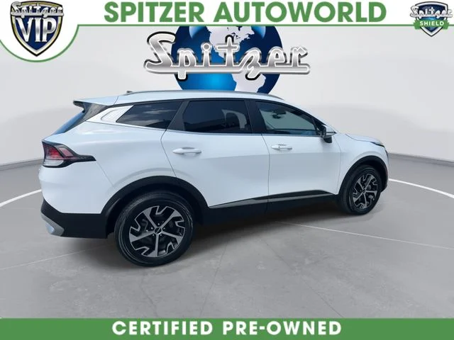 Used 2023 White Kia EX image 9