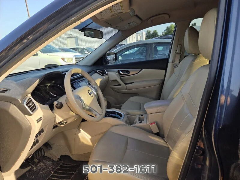 Used 2015 Arctic Blue NISSAN SV image 9