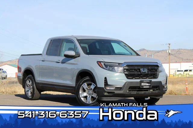 2024 Honda Ridgeline RTL AWD's photo