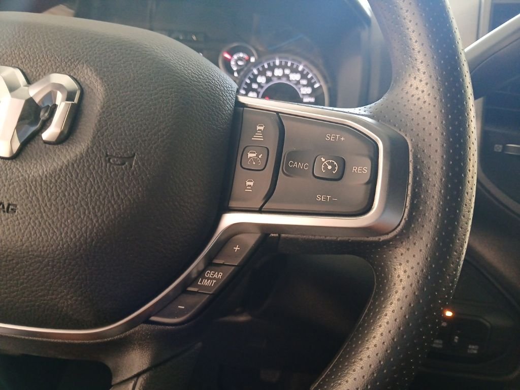 2026 RAM 3500 Tradesman - Photo 17