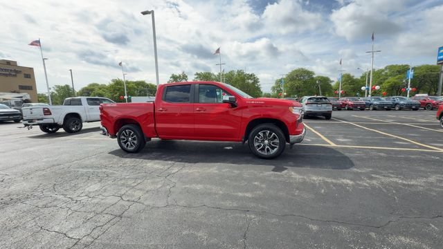 Used 2023 Red Hot Chevrolet LT (2FL) image 5