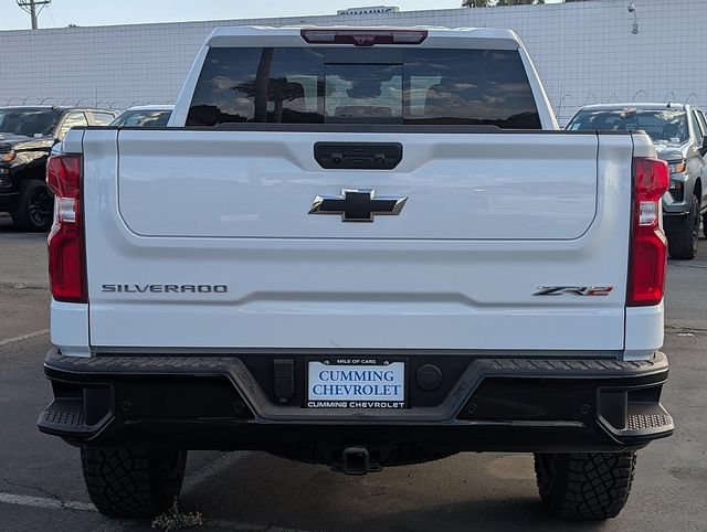 2026 Chevrolet Silverado 1500 ZR2 - Photo 9
