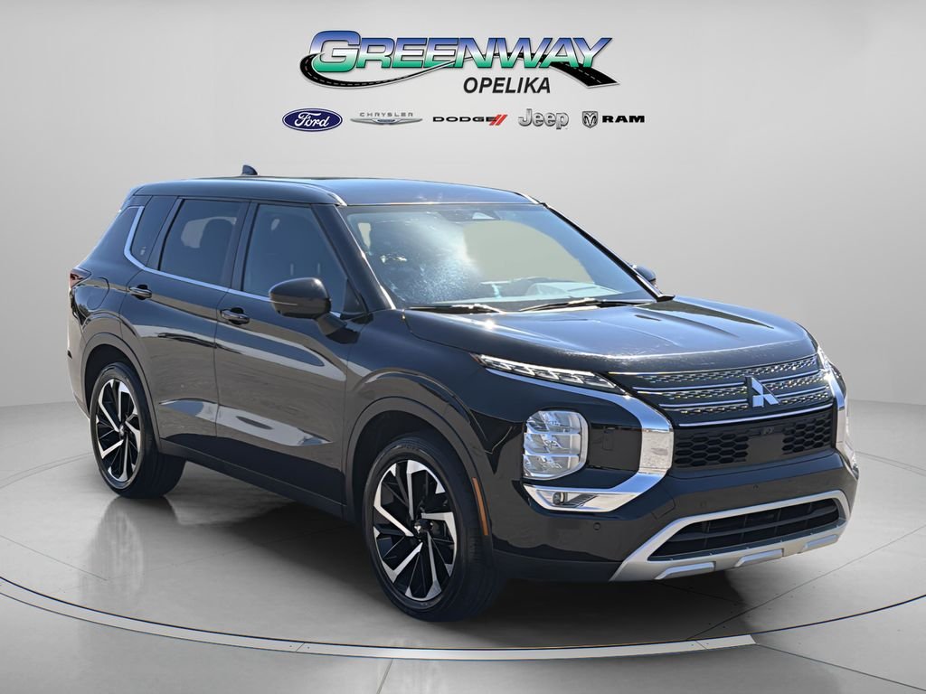2024 Mitsubishi Outlander SE