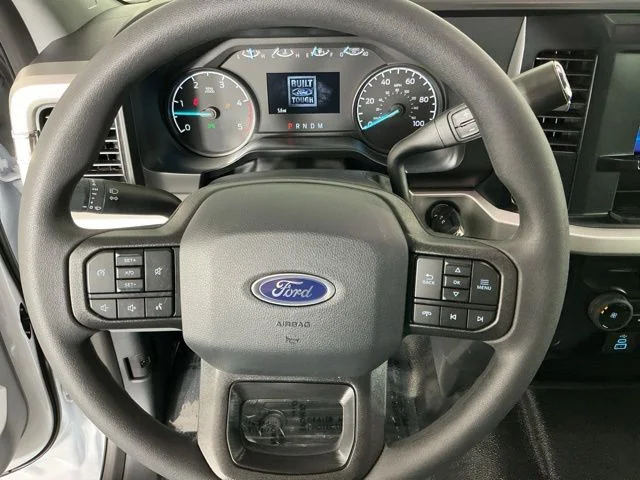 New 2026 Oxford White Ford XL image 19