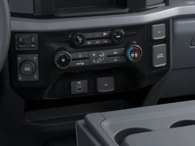 New 2026 Agate Black Metallic Ford F-250® XLT image 15