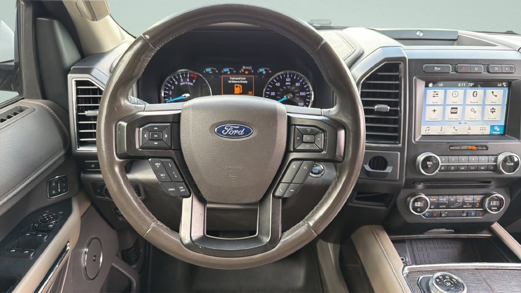 Used 2018 White Ford Limited image 13