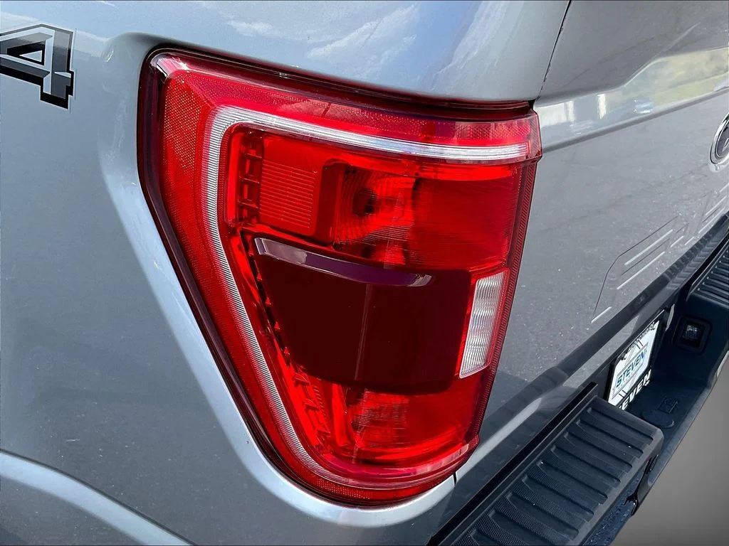 Used 2023 Silver Ford XLT image 24