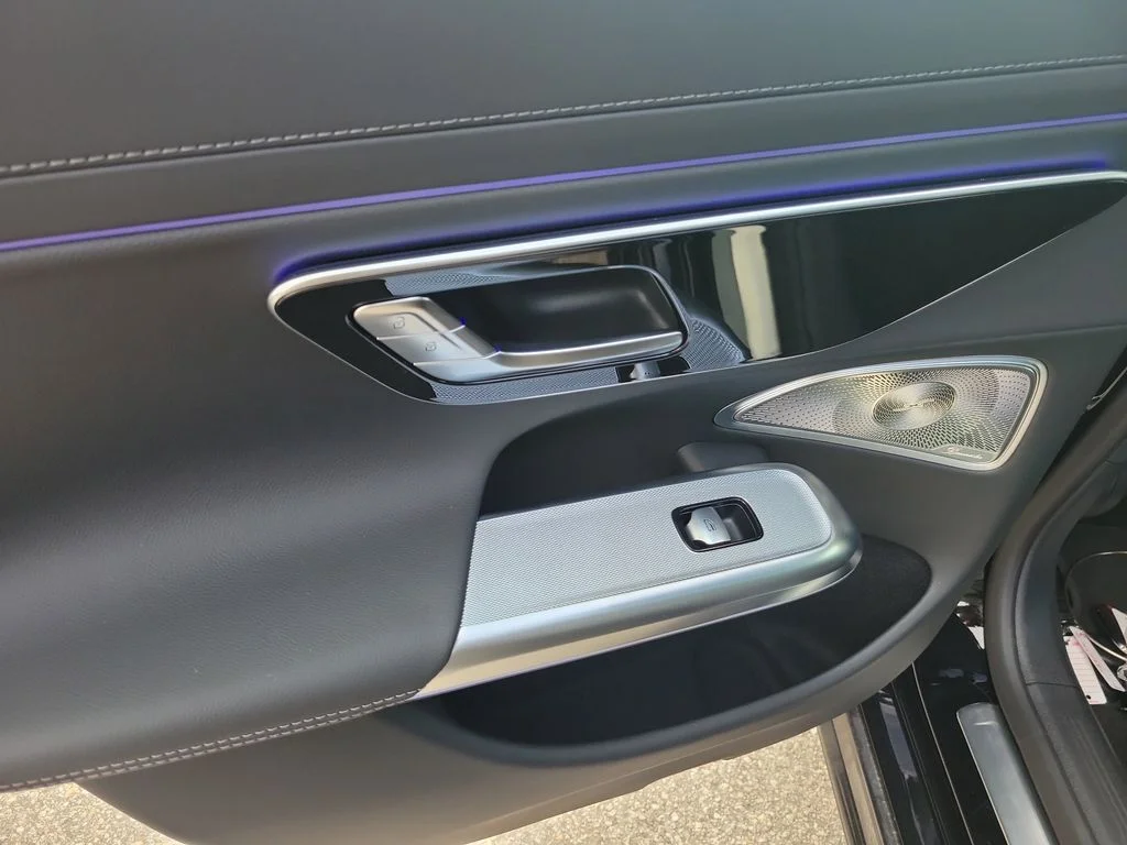 2026 Mercedes-Benz E-Class E350 - Photo 9