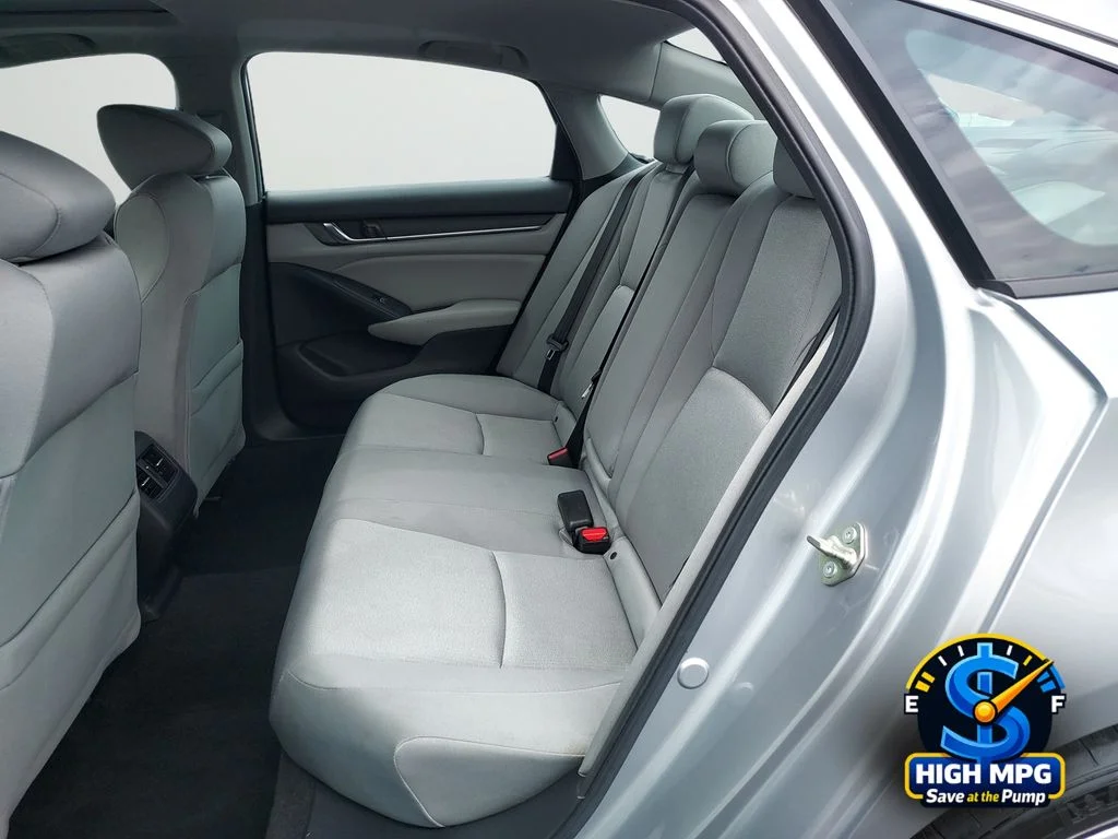 Used 2020 Silver Honda EX image 32