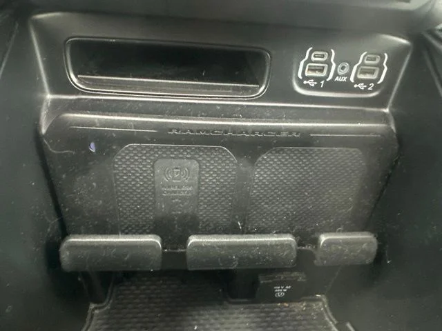 Used 2022 Blue Ram Laramie image 29