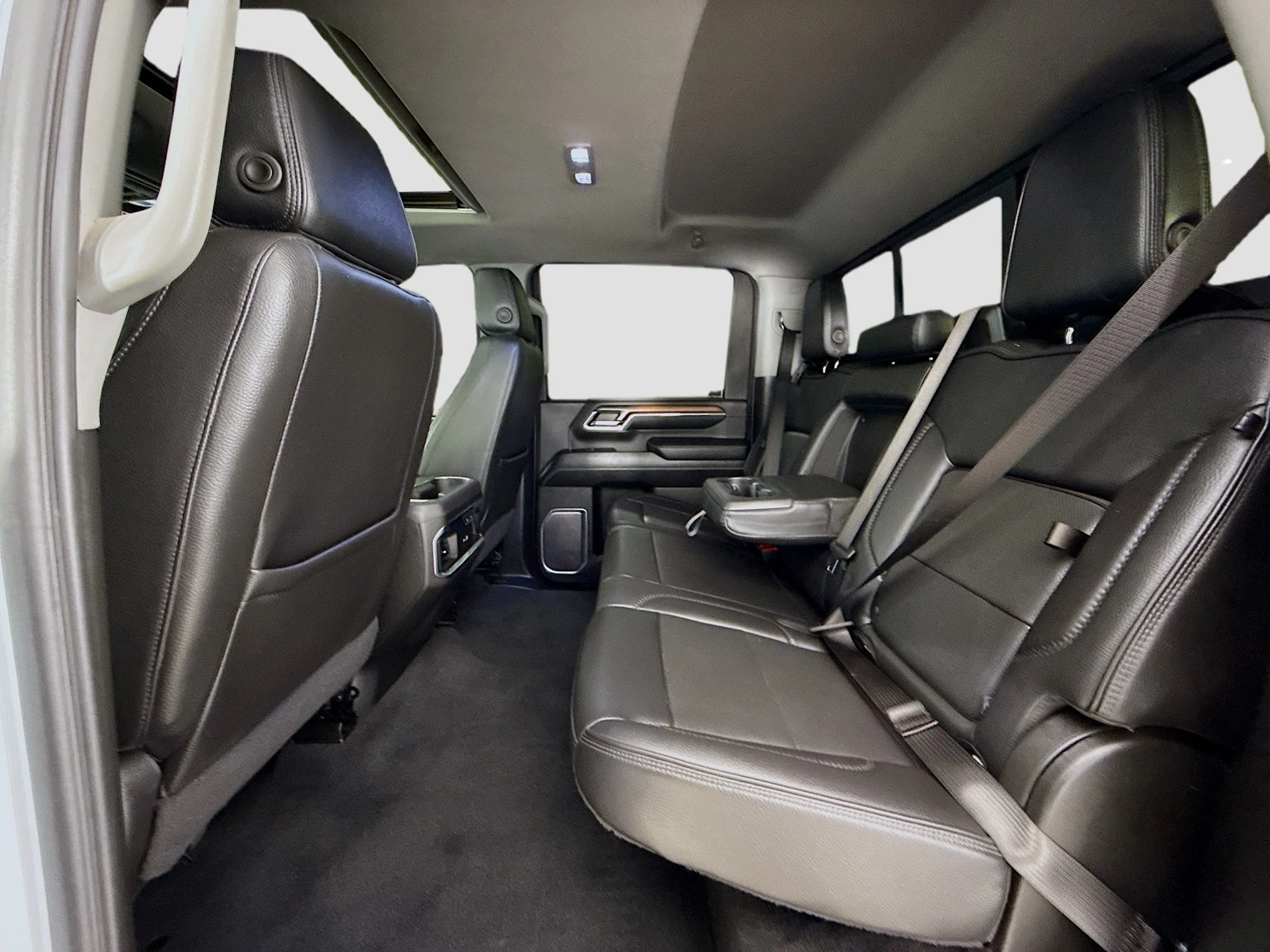 Used 2024 Summit White GMC Denali image 28
