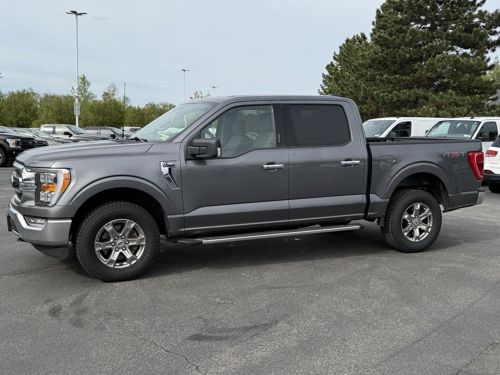 Used 2022 Carbonized Gray Ford XLT image 6