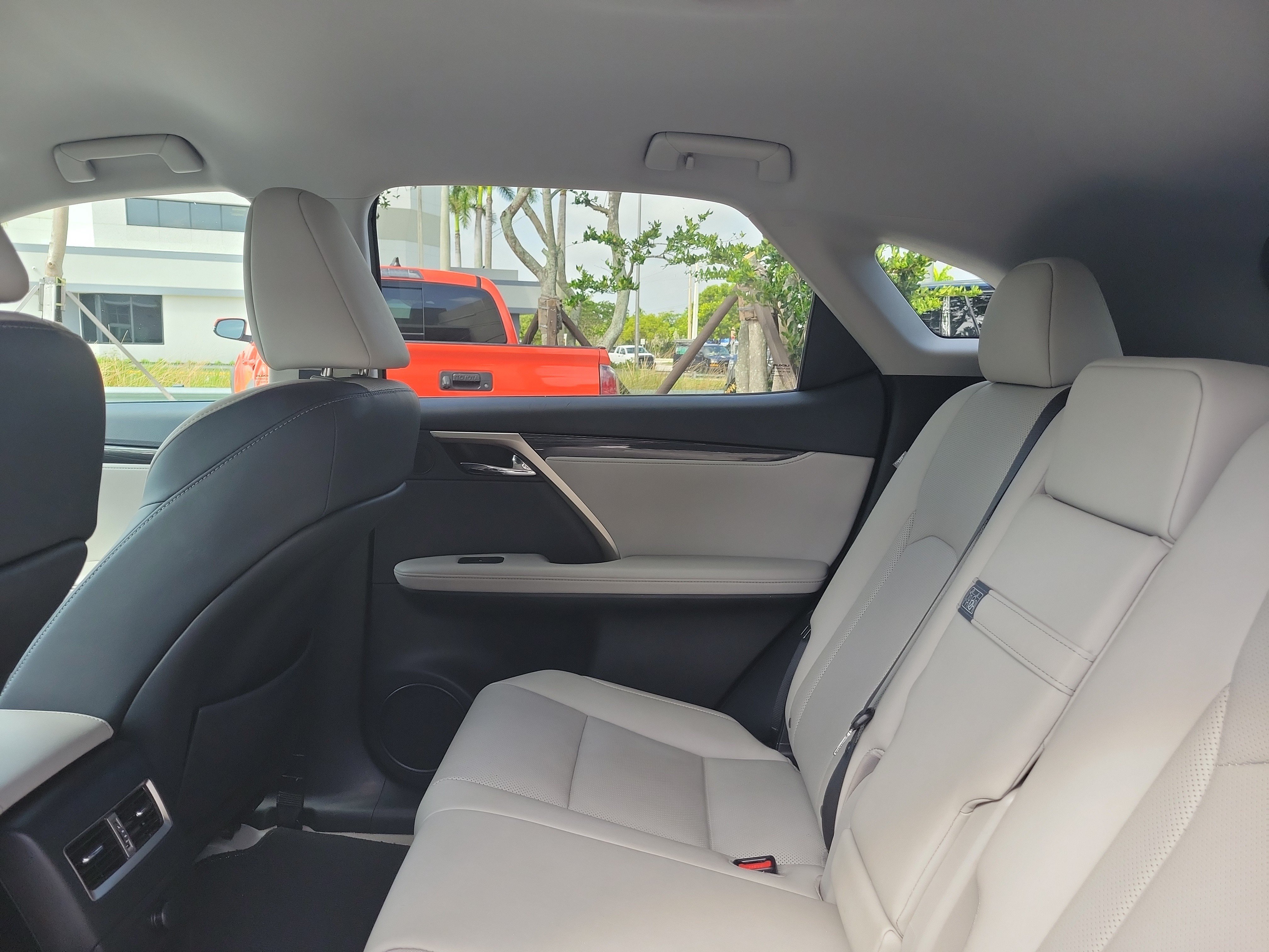 Used 2019 Silver Lexus RX 350 image 13
