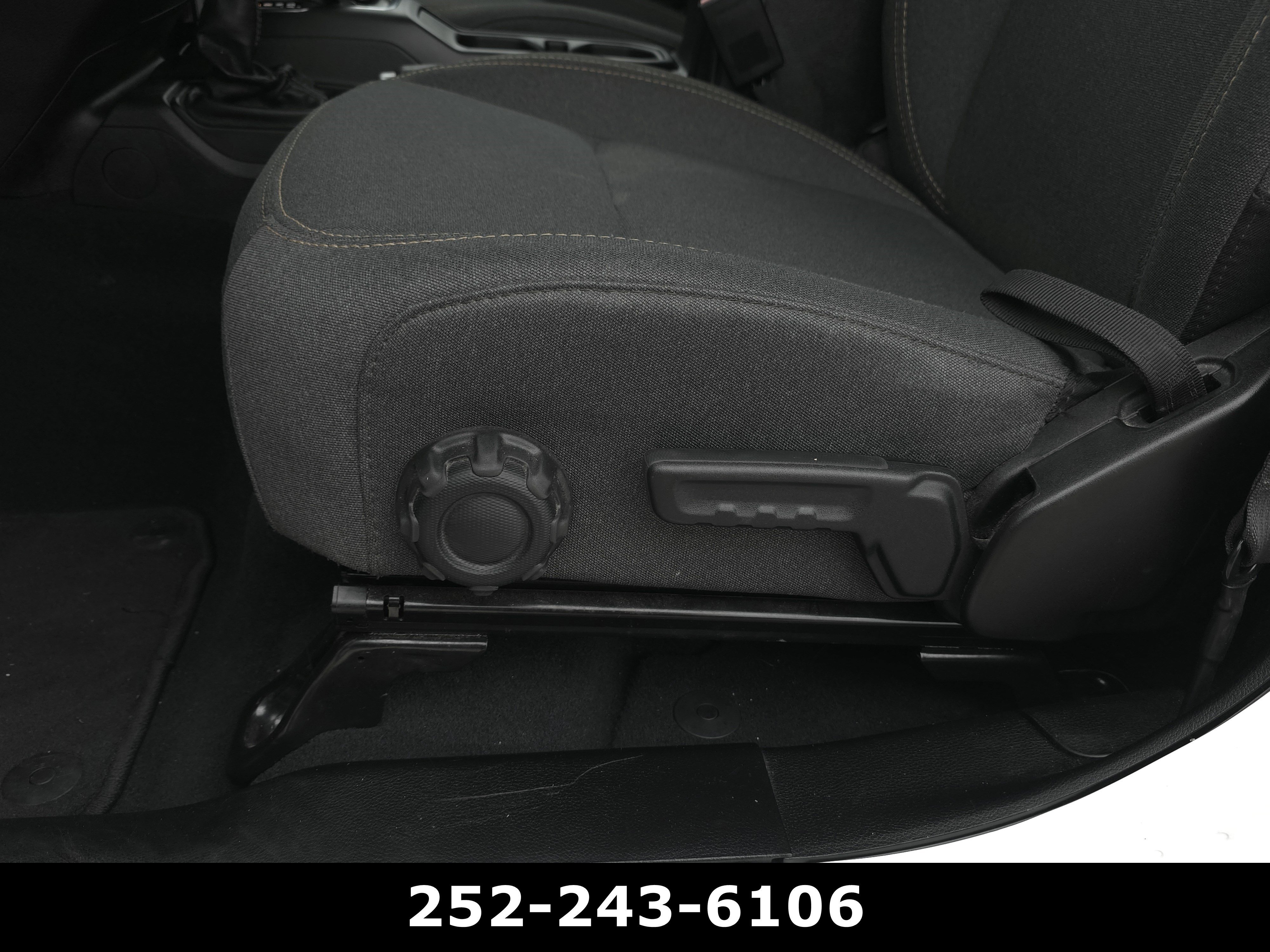 Used 2024 Bright White Clearcoat Jeep Sport S image 10