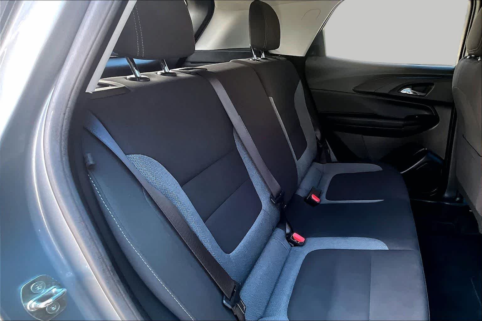 Used 2023 Sterling Gray Metallic Chevrolet LT image 20