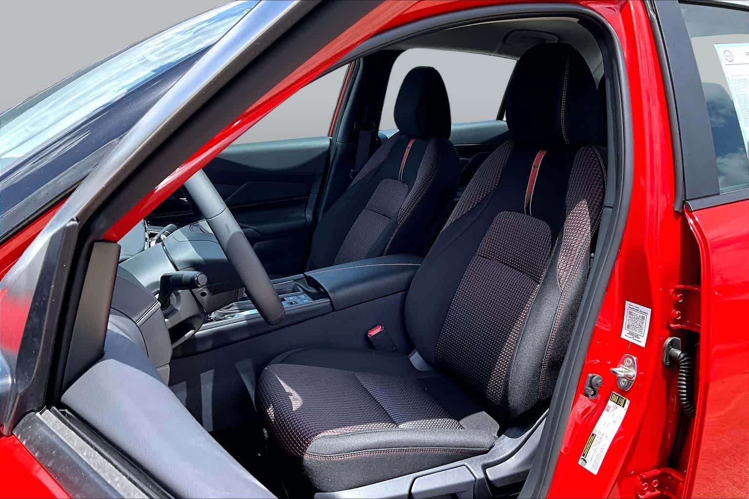 New 2026 Energetic Ember/Super Black Nissan SR image 18