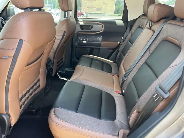 New 2026 Carbonized Gray Metallic Ford Outer Banks image 10