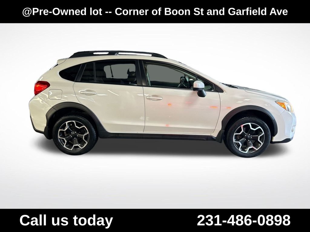 Used 2015 White Subaru 2.0i Premium image 6