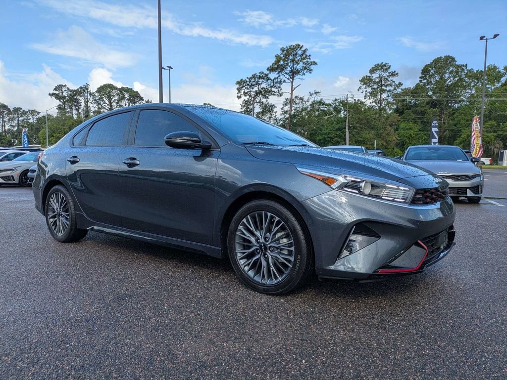 2024 Kia Forte GT-Line AT's photo