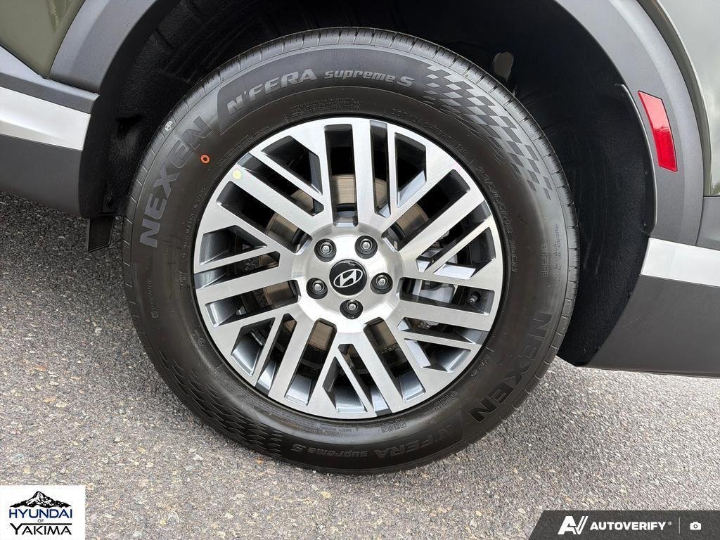 New 2026 Titan Charcoal Pearl Hyundai SEL AWD image 6