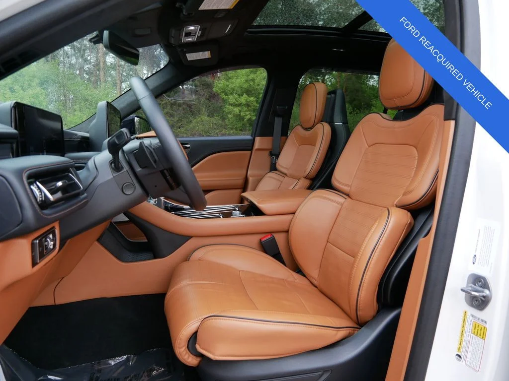 2025 Lincoln Aviator Black Label - Photo 16