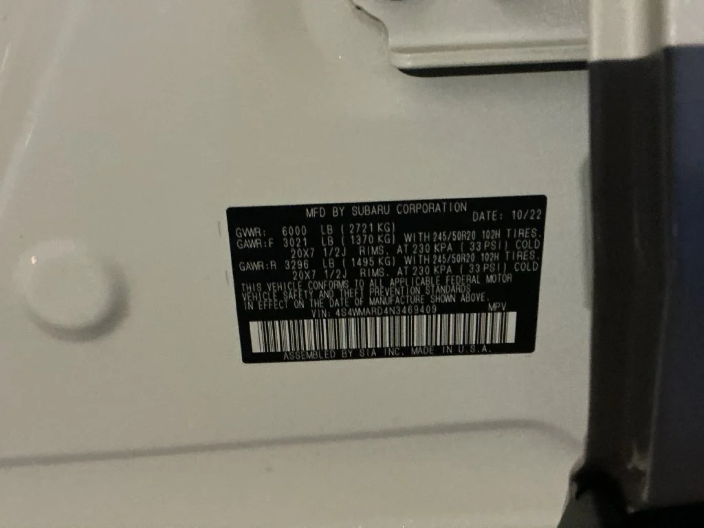 Used 2022 White Subaru Touring image 35