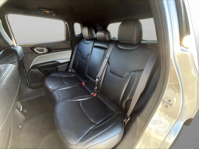 Used 2024 Silver Jeep Limited image 24