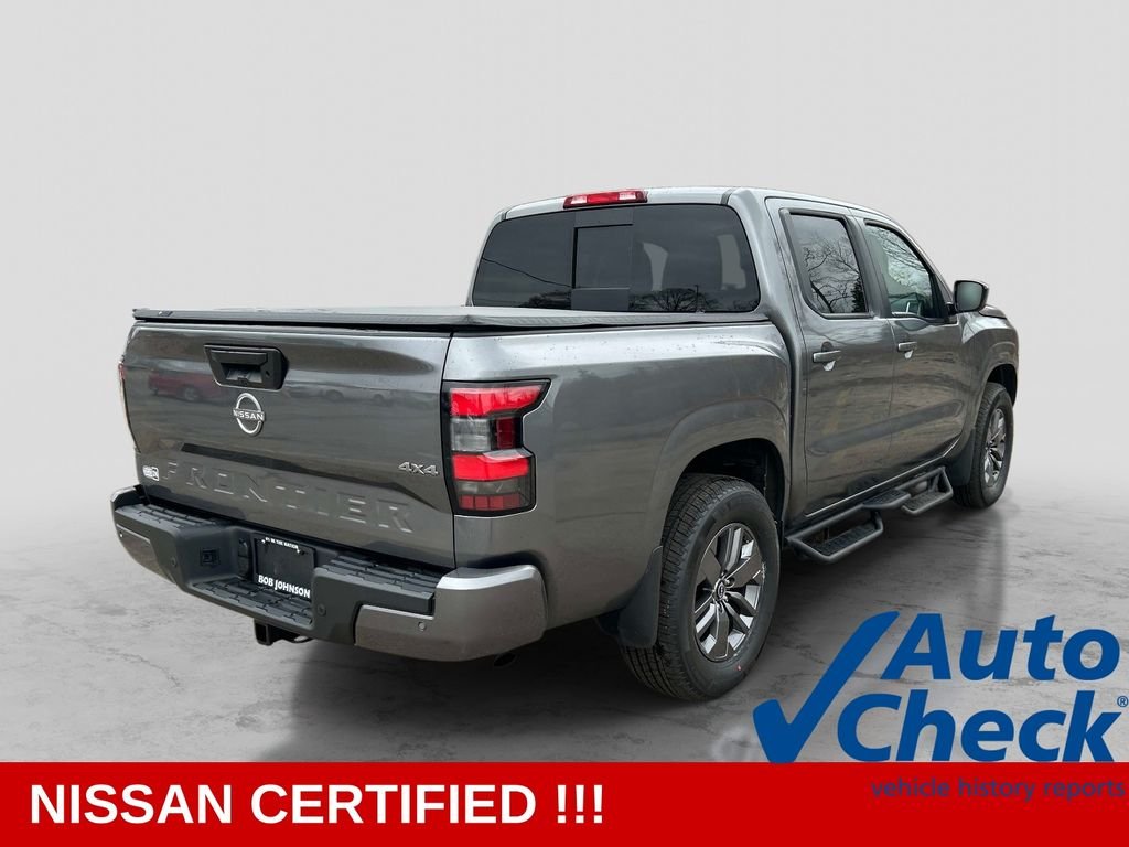 Used 2025 Gray Nissan SV image 5