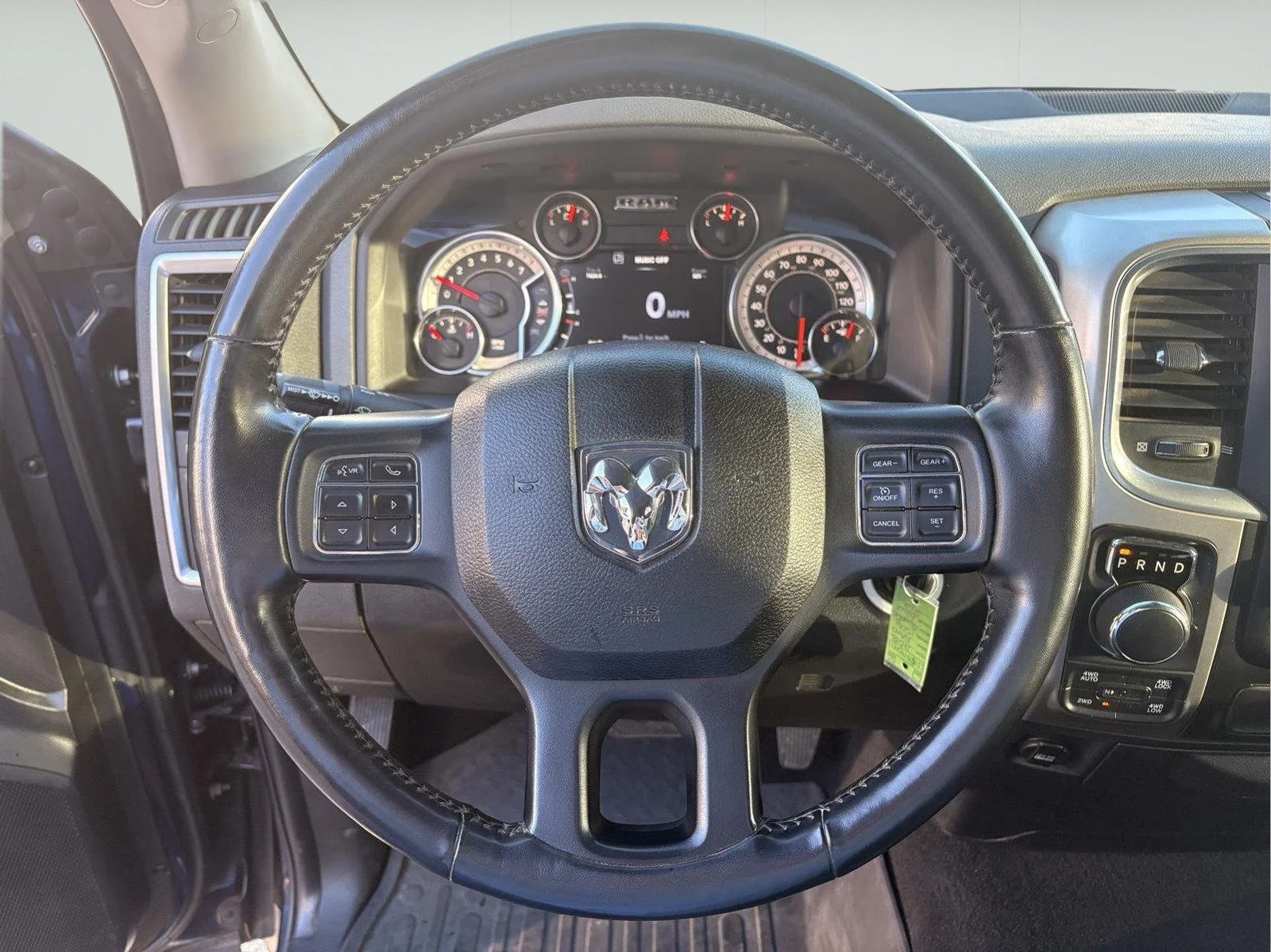 Used 2018 True Blue Pearlcoat Ram Big Horn image 15