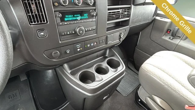 Used 2024 White Chevrolet LT image 14