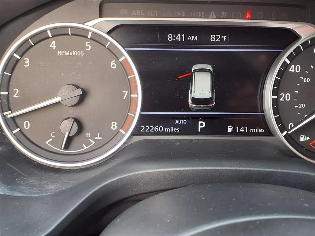 Used 2022 Silver Nissan SV Intelligent AWD image 27
