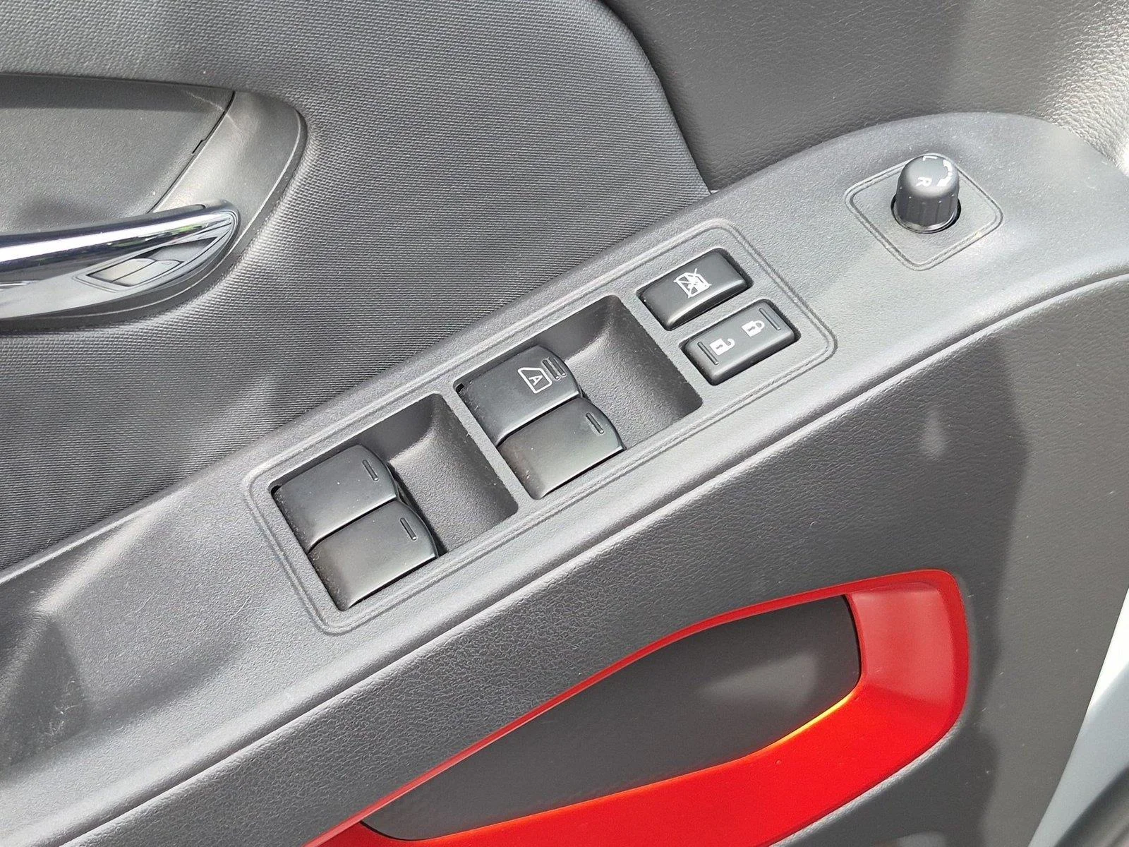 Used 2022 Boulder Grey Pearl Nissan PRO-4X image 15