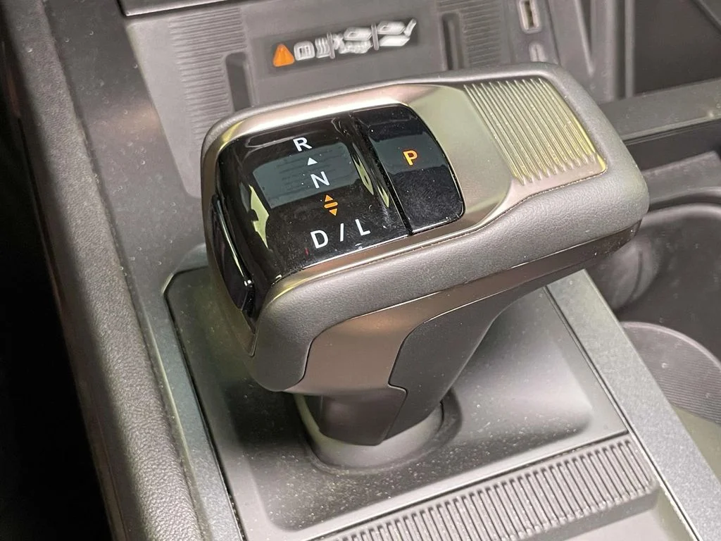 Used 2025 Blue GMC 2X image 30