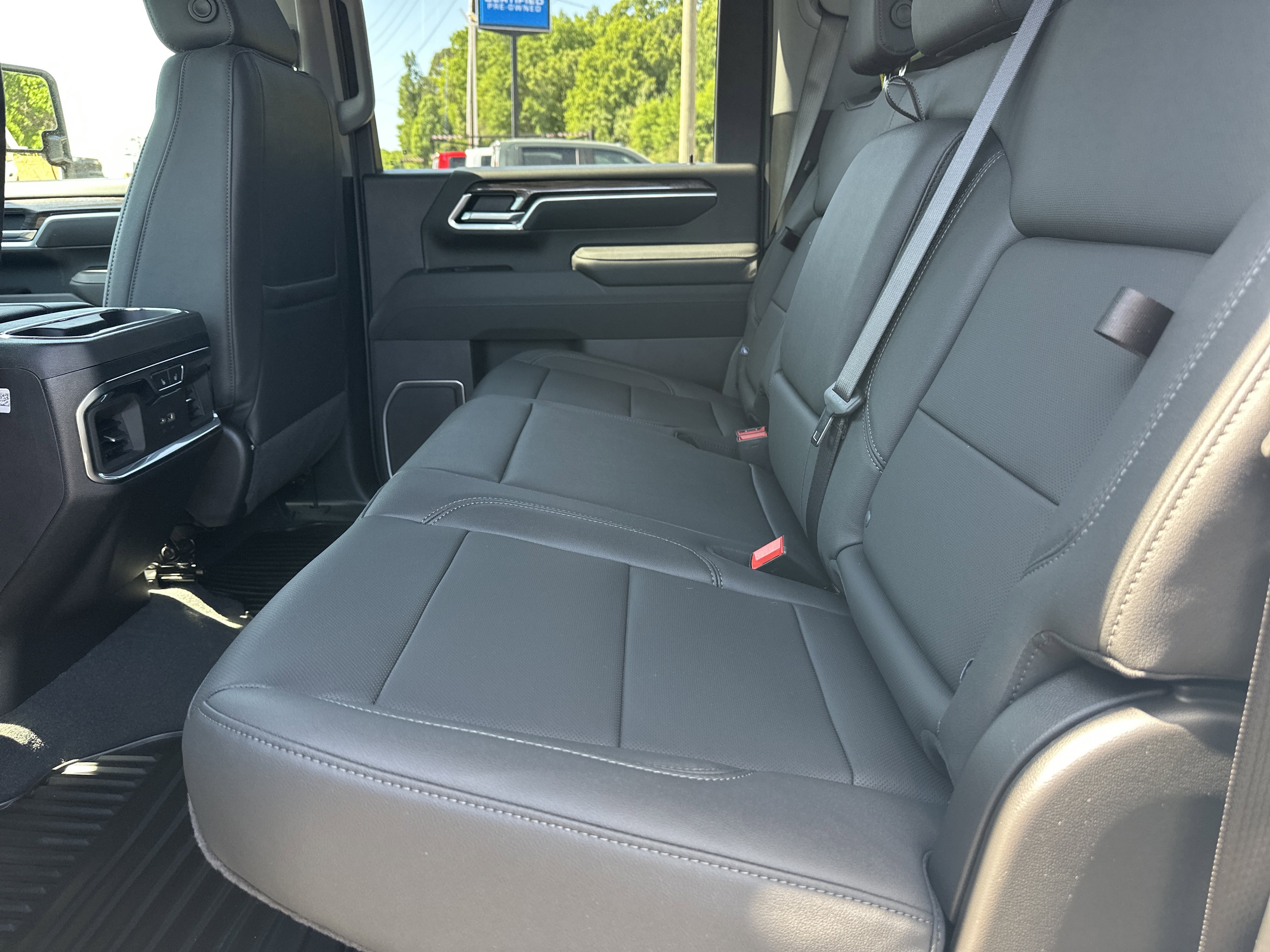New 2026 Summit White Chevrolet LTZ image 21