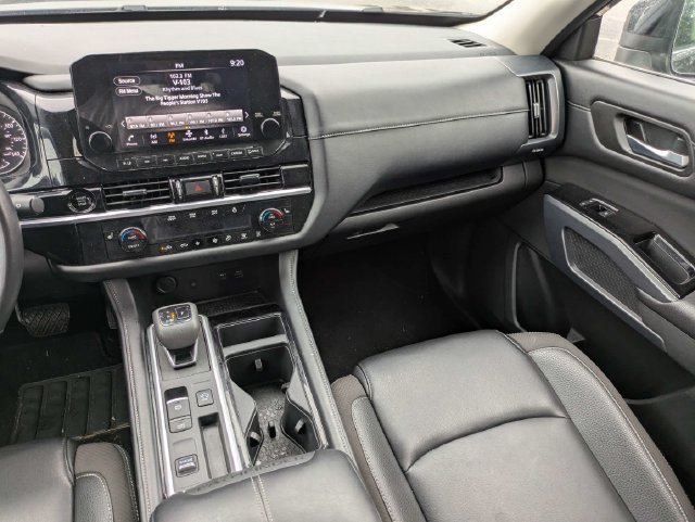Used 2025 Black Nissan SL image 15