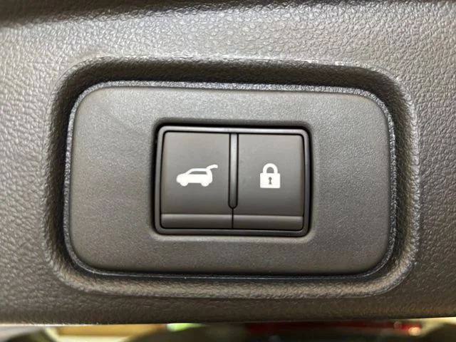 New 2026 White Nissan Rock Creek image 20