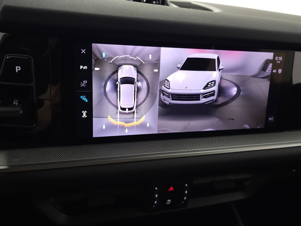 Used 2025  Porsche Base image 36