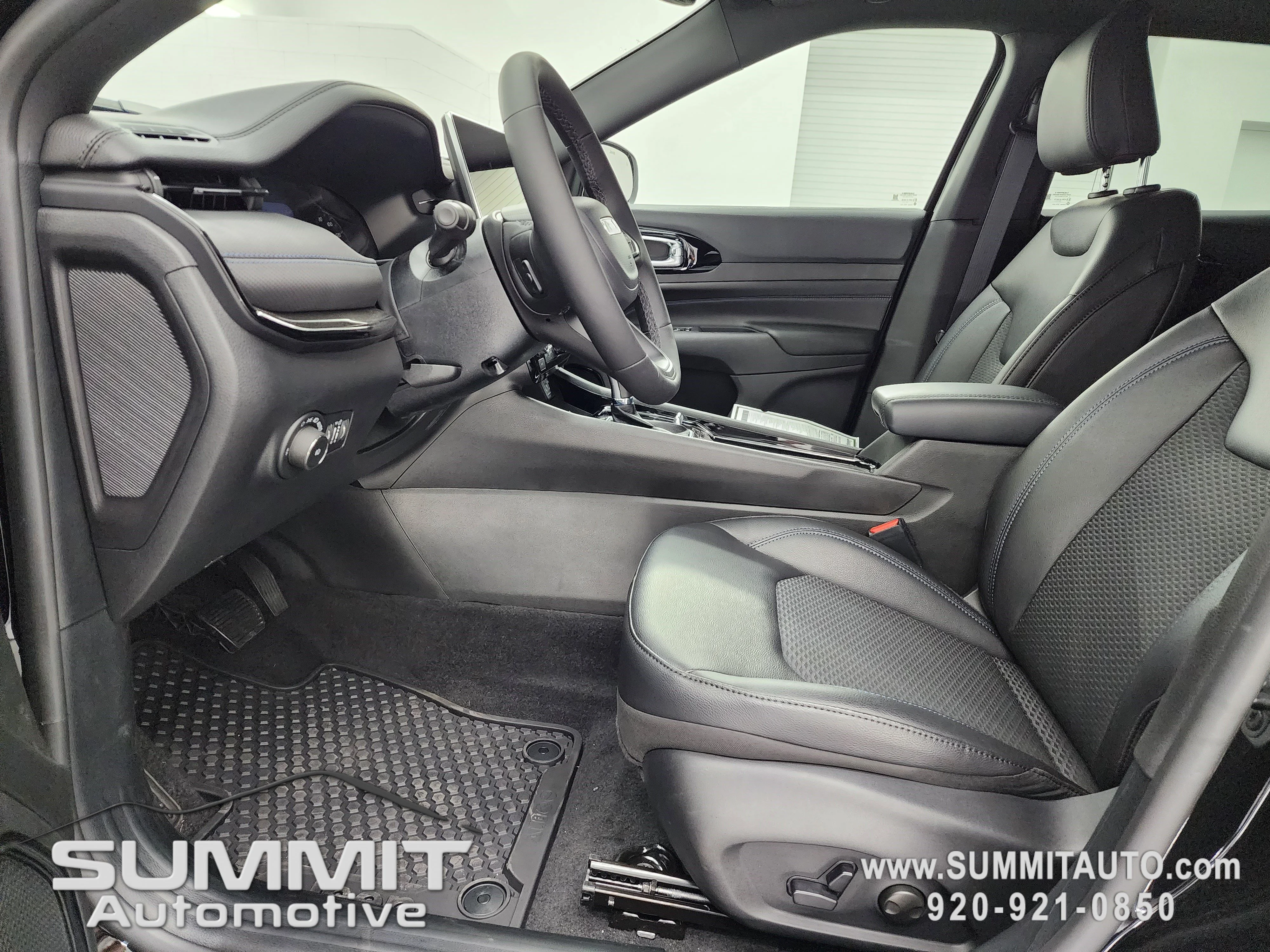 2026 Jeep Compass Altitude Special Edition - Photo 8
