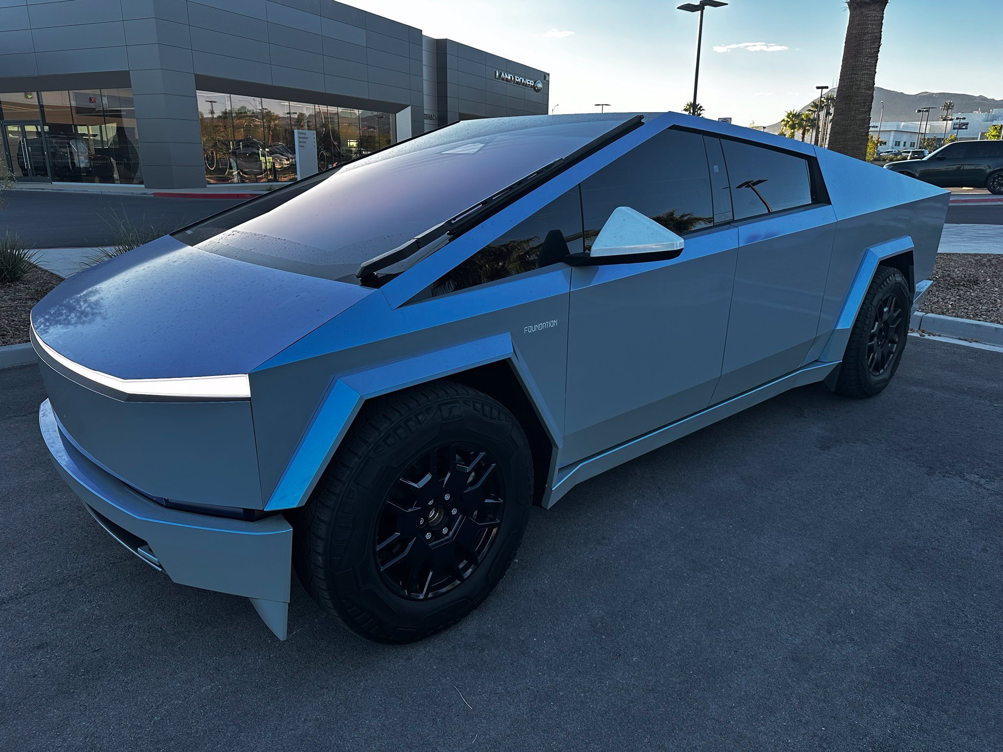 2024 Tesla Cybertruck
