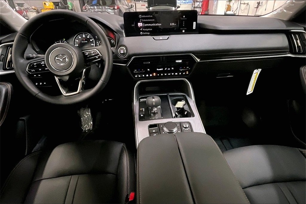 2026 MAZDA CX-90 - Image 4