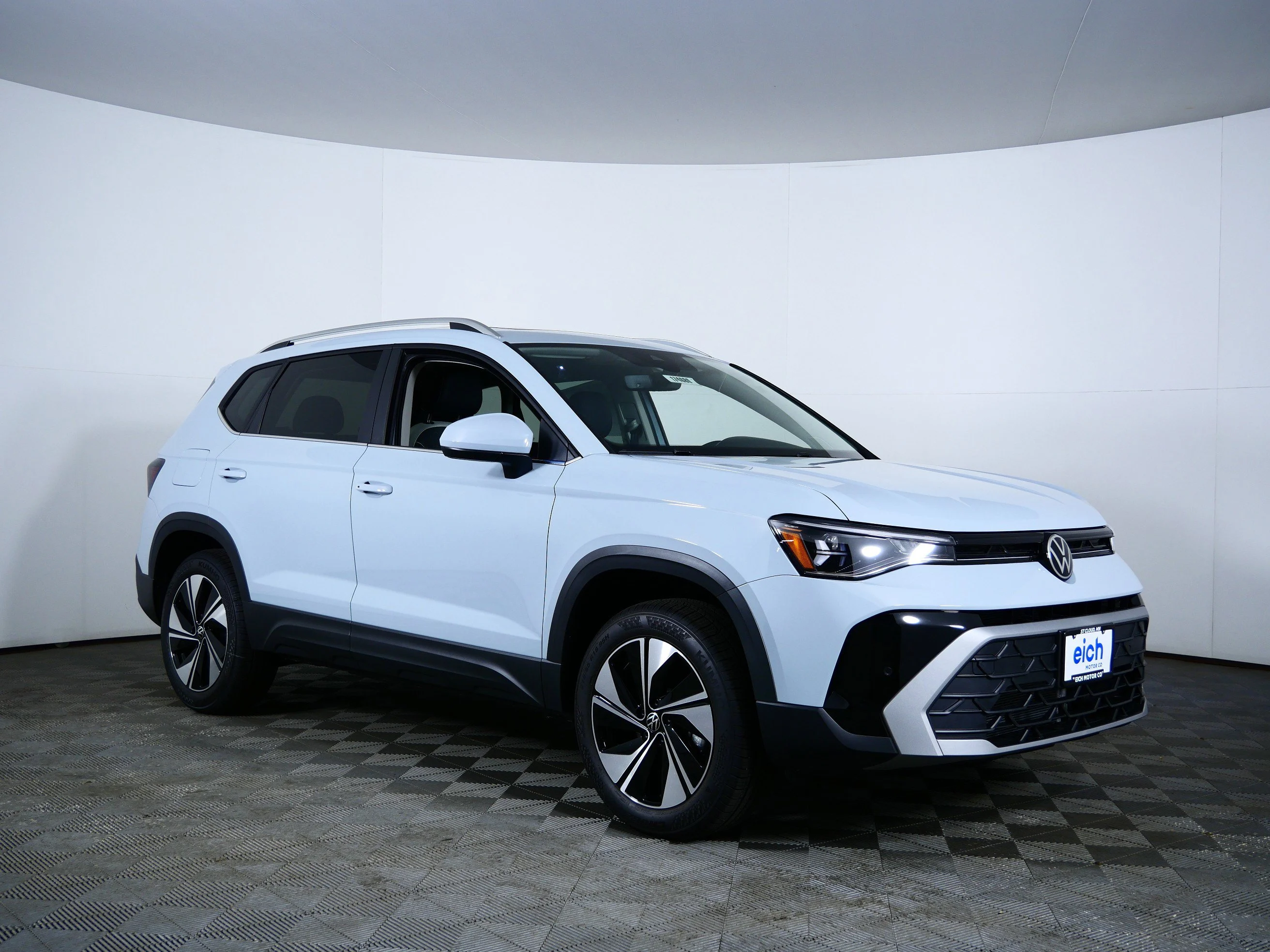 New 2026 Monument Gray Volkswagen SE image 1