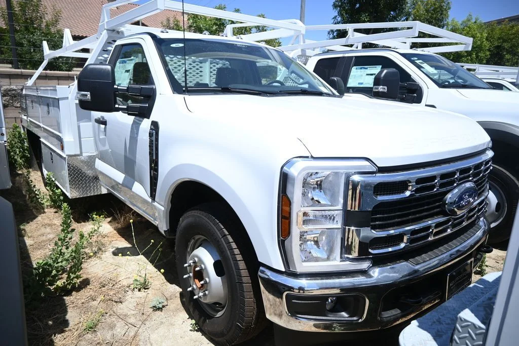 New 2026 White Ford XL image 1