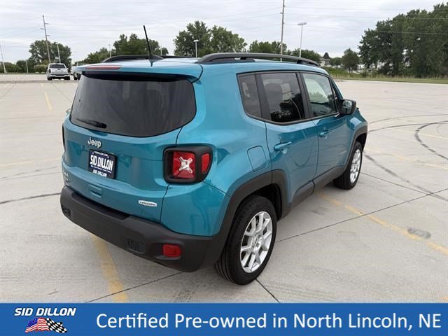 Used 2022 Bikini Metallic Clearcoat Jeep Latitude image 8